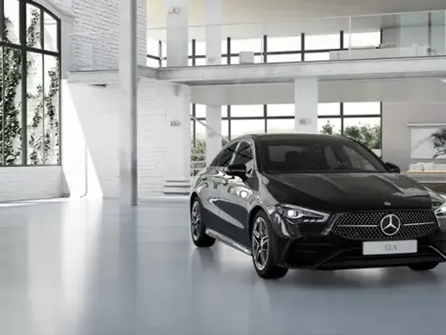 Mercedes-Benz CLA 200