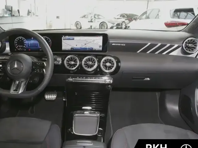 Mercedes-Benz A 35 AMG