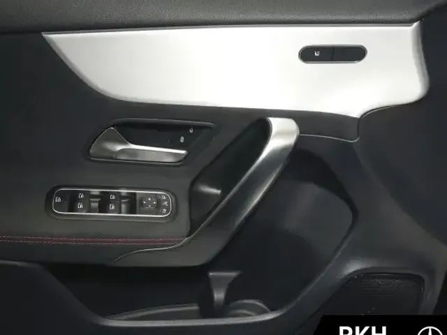 Mercedes-Benz A 35 AMG