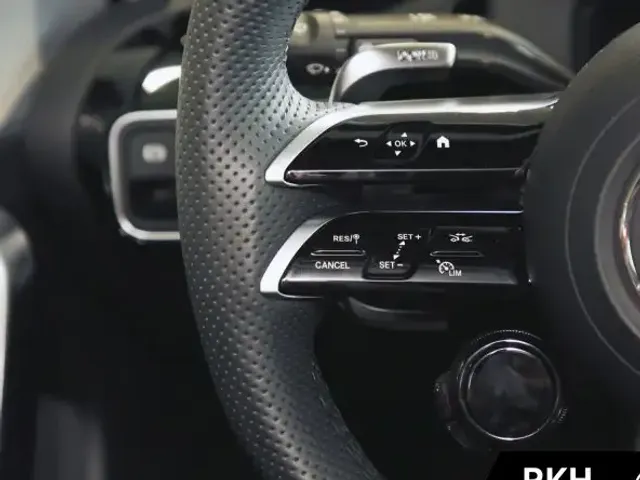 Mercedes-Benz A 35 AMG