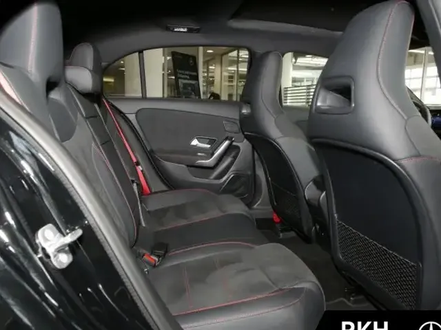 Mercedes-Benz A 35 AMG