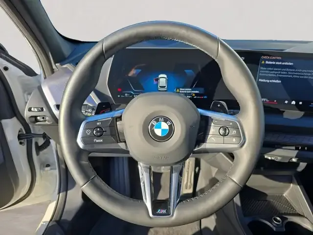 BMW 114
