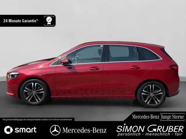 Mercedes-Benz B 180