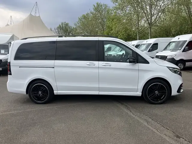 Mercedes-Benz V 250