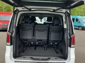 Mercedes-Benz V 250