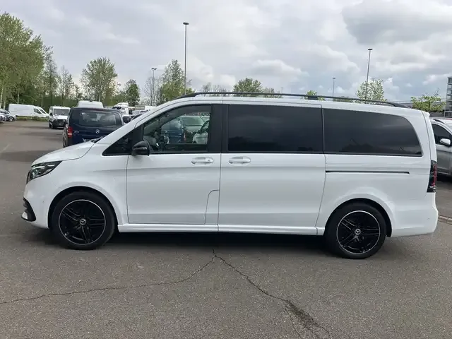 Mercedes-Benz V 250
