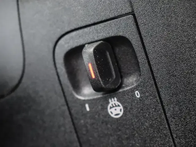 Mercedes-Benz EQB 300