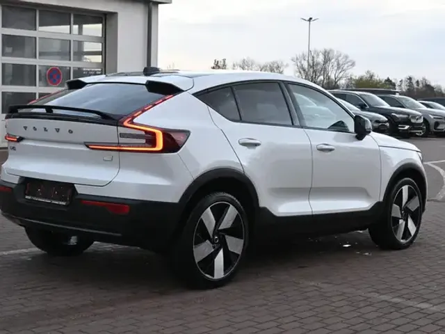 Volvo C40