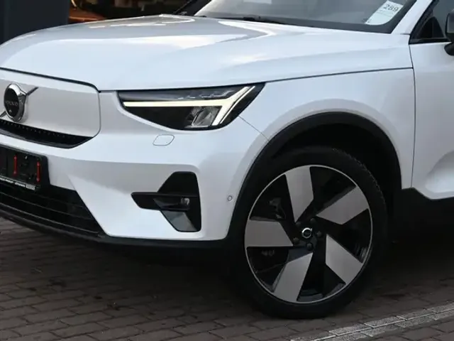 Volvo C40