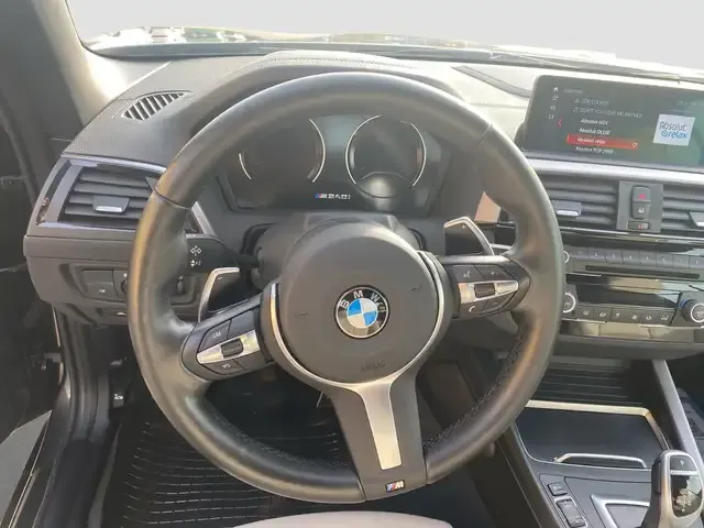 BMW 240