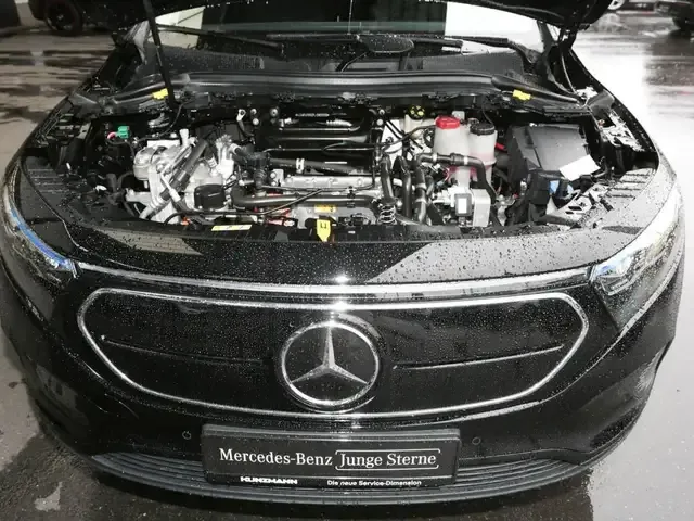 Mercedes-Benz EQA 250