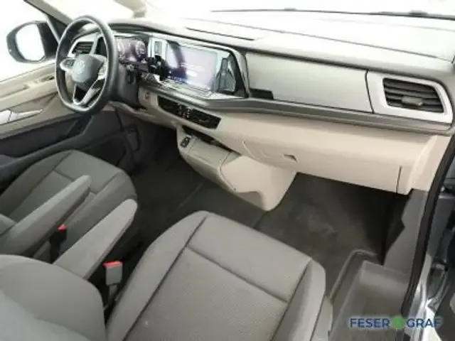 Volkswagen T7 California