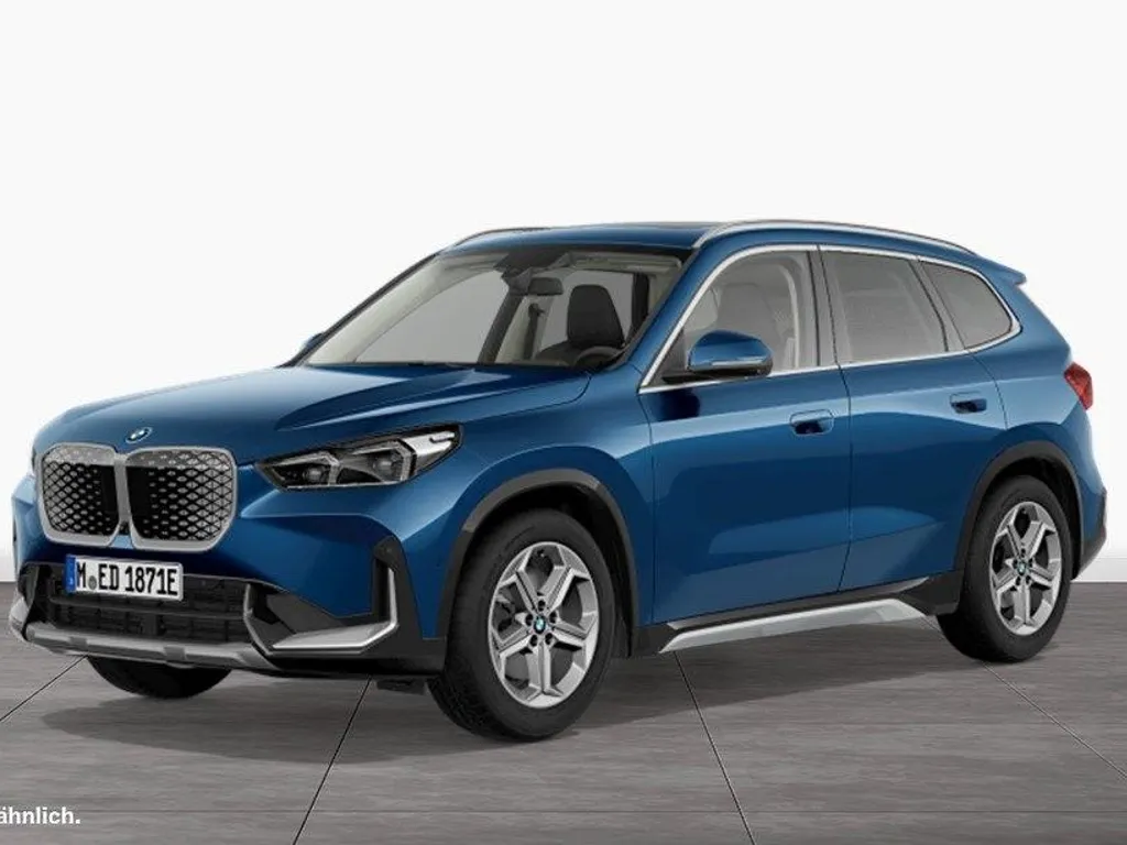 BMW iX1