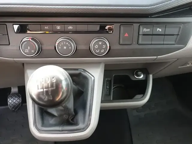 Volkswagen T6.1 Transporter