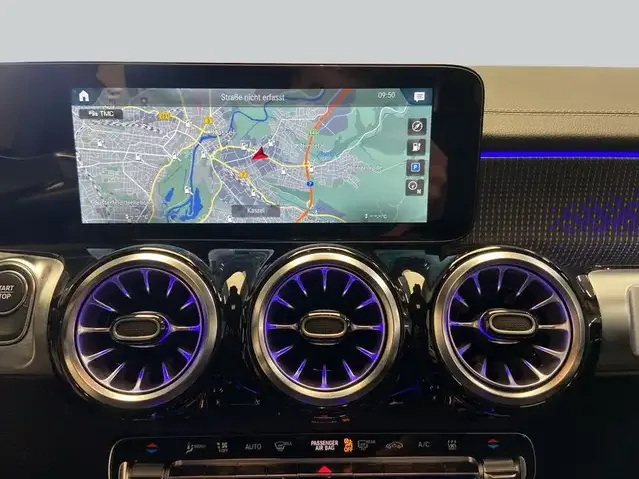 Mercedes-Benz EQB 350