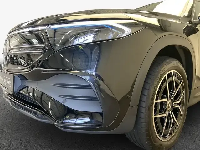 Mercedes-Benz EQB 350