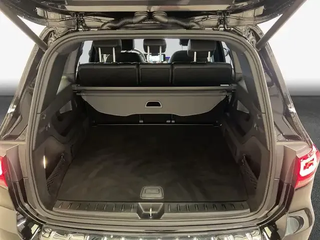 Mercedes-Benz EQB 350