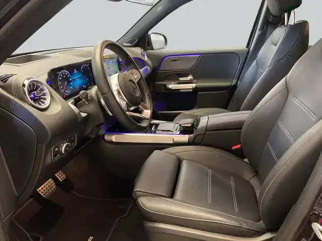 Mercedes-Benz EQB 350