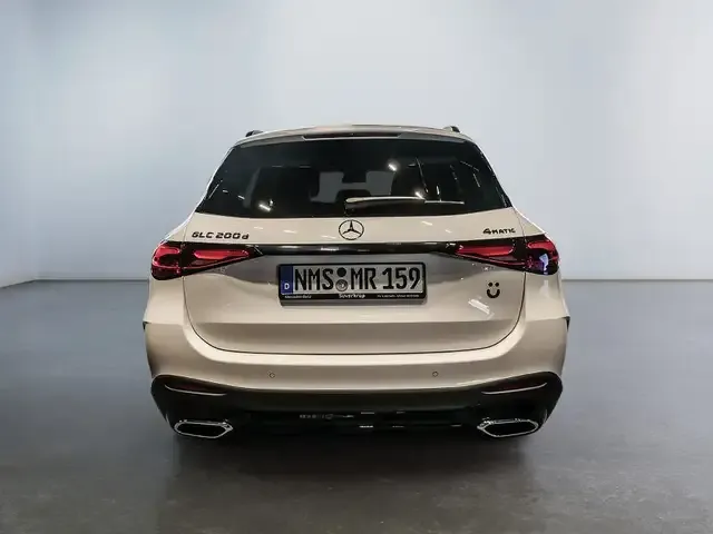 Mercedes-Benz GLC 200