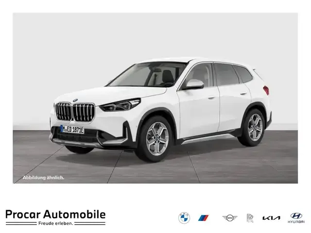BMW iX1