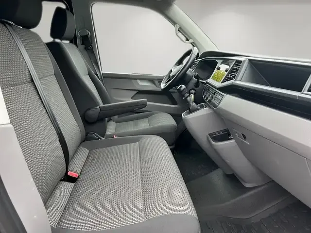 Volkswagen T6.1 Transporter