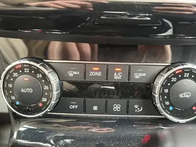 Mercedes-Benz G 350