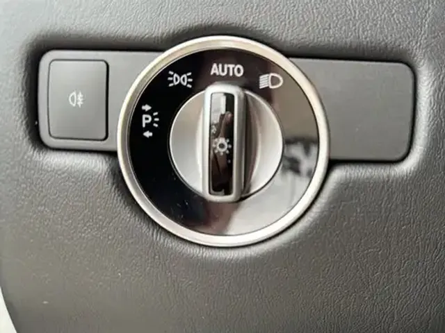 Mercedes-Benz G 350