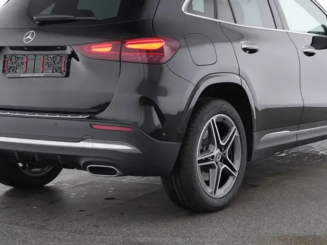 Mercedes-Benz GLA 250