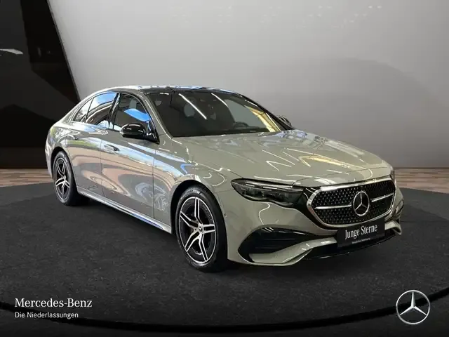 Mercedes-Benz E 400