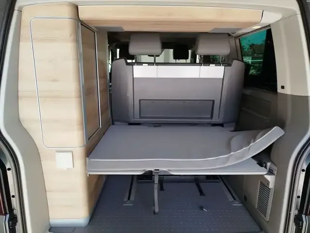 Volkswagen T6.1 California