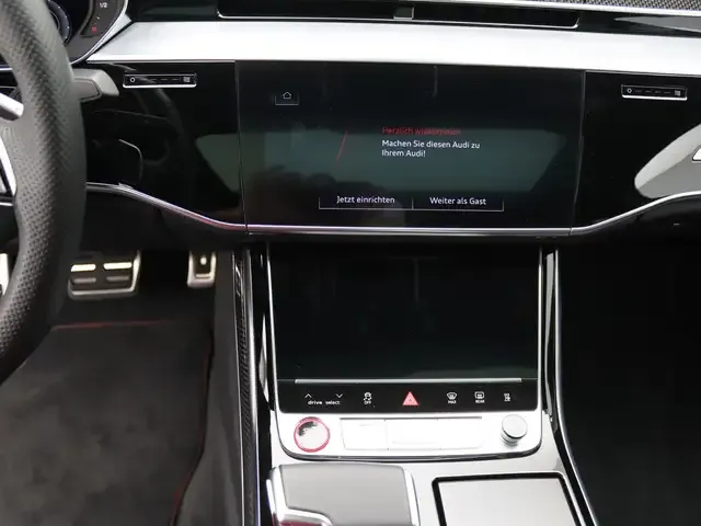 Audi S8