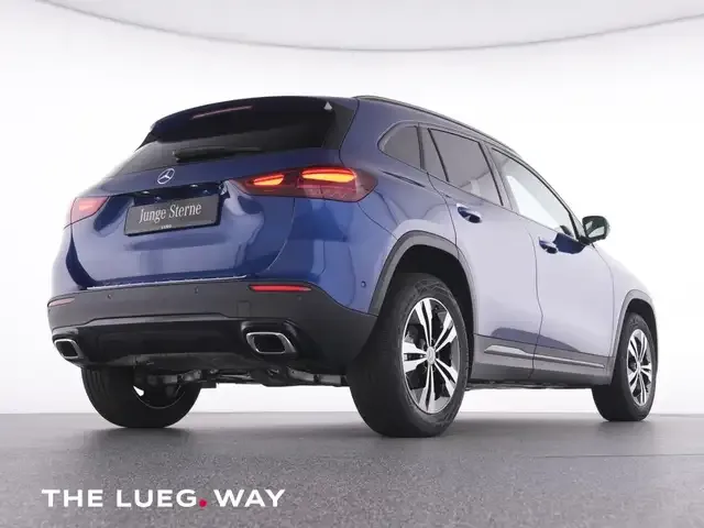 Mercedes-Benz GLA 180
