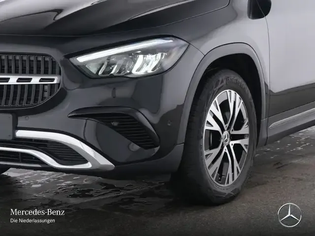 Mercedes-Benz GLA 180