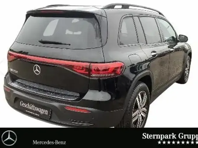 Mercedes-Benz EQB 250