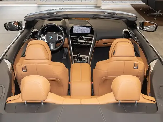 BMW 840