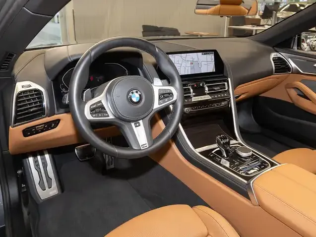 BMW 840