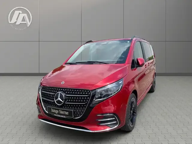 Mercedes-Benz V 220