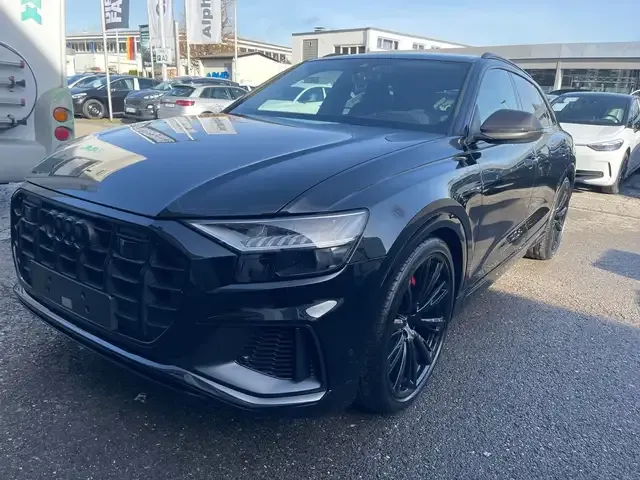Audi SQ8
