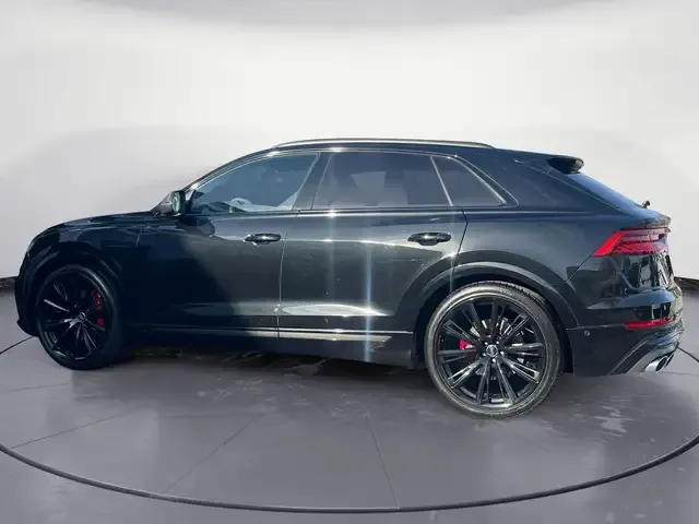 Audi SQ8