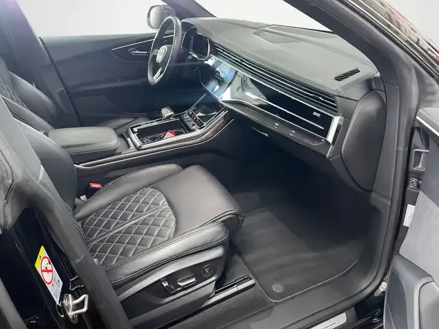 Audi SQ8