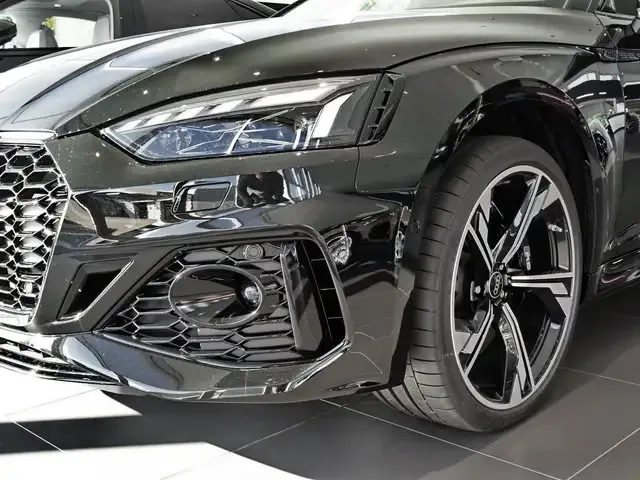 Audi RS5