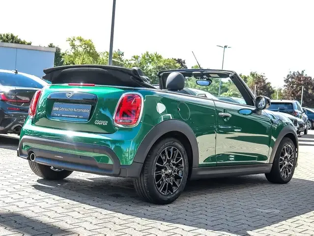 MINI Cooper Cabrio