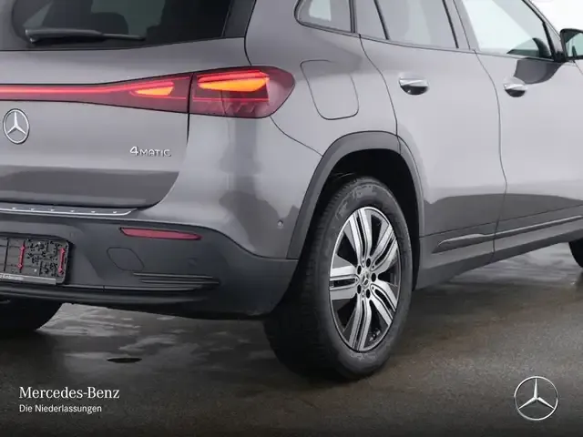 Mercedes-Benz EQA 300