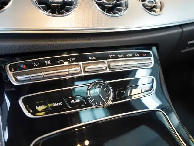 Mercedes-Benz E 400