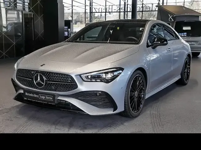 Mercedes-Benz CLA 200