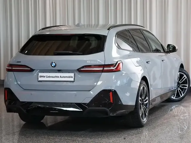 BMW 540