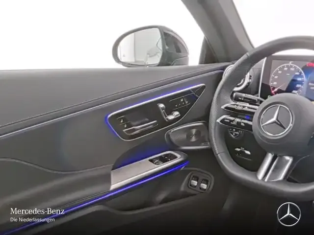 Mercedes-Benz CLE 300