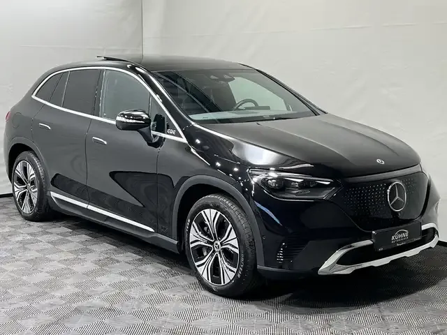 Mercedes-Benz EQE SUV