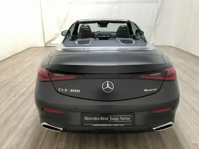 Mercedes-Benz CLE 300