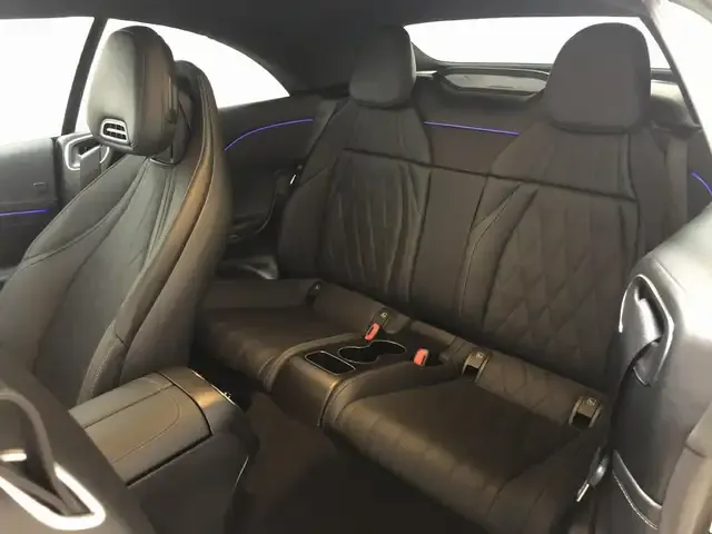 Mercedes-Benz CLE 300